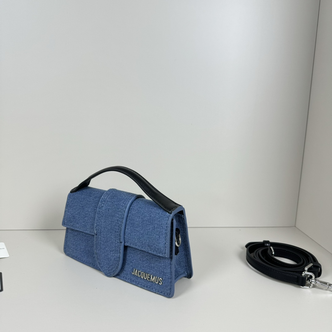 Jacquemus Satchel Bags